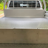 TrayDivider_8_Screw_Joiner