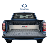 Blue SsangYong truck with TubDivider